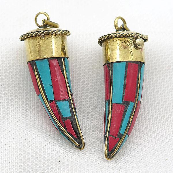Nepal Style Turquoise Horn Pendant Multicolor